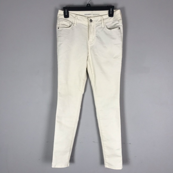 Old Navy Denim - Old Navy mid rise skinny ankle jeans off white